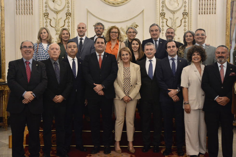 Recepción oficial en Ceuta al Consejo General de Dentistas